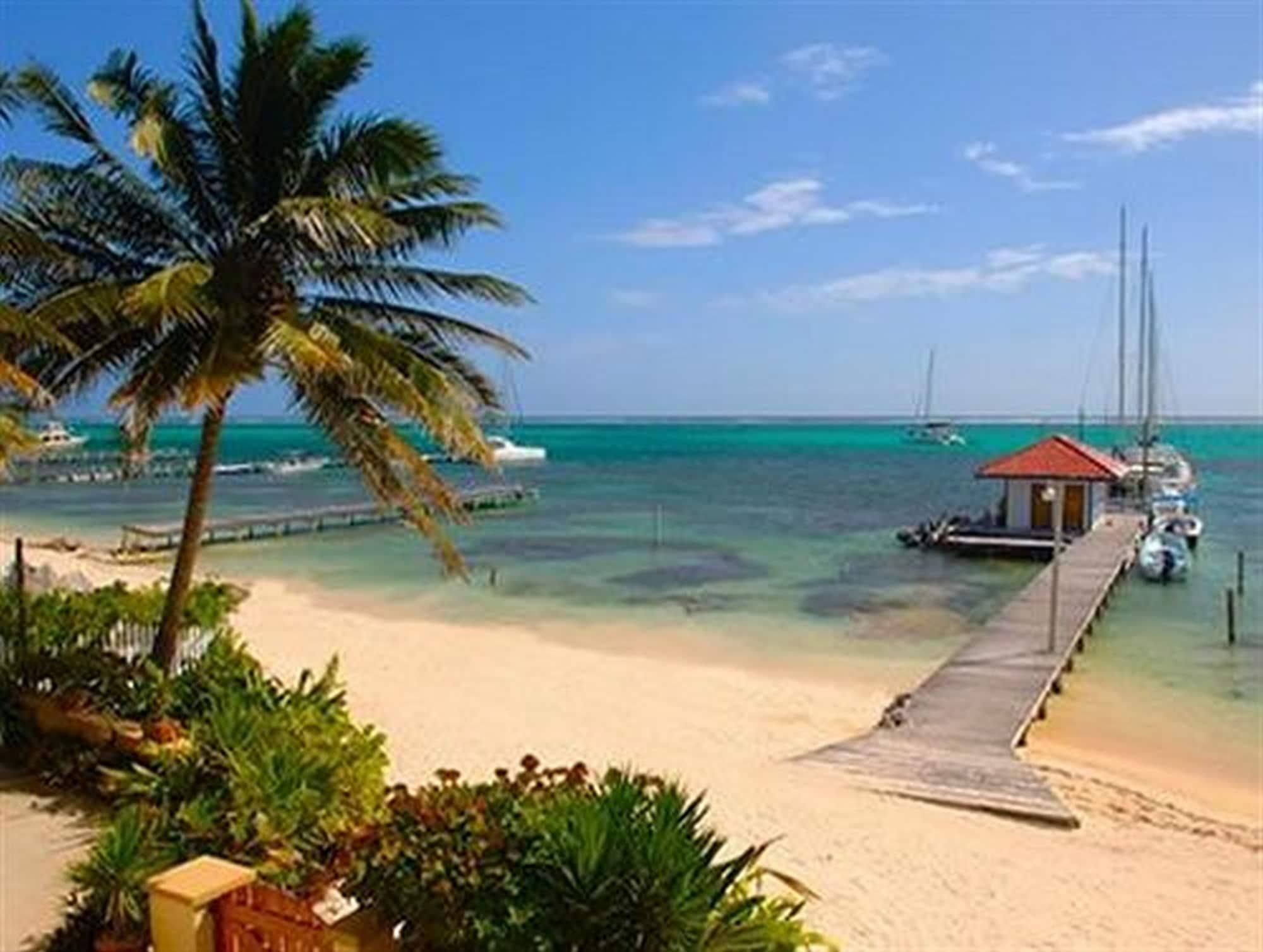 The Palms Oceanfront Suites San Pedro  Exteriör bild