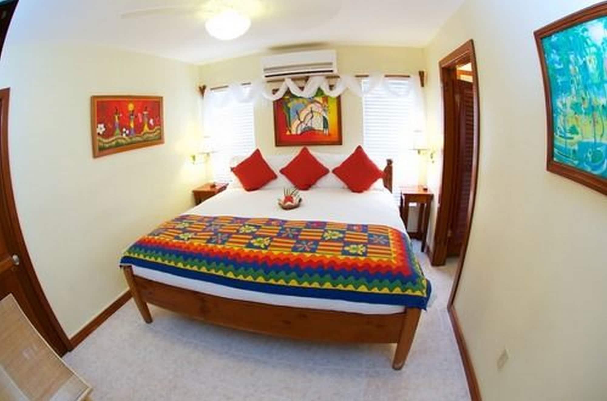 The Palms Oceanfront Suites San Pedro  Exteriör bild